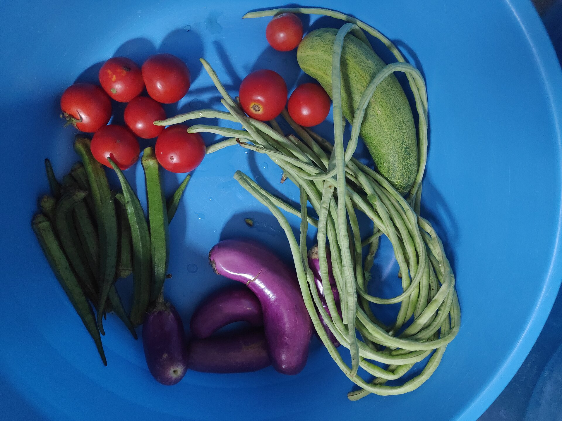 Seasonal Veggie Box